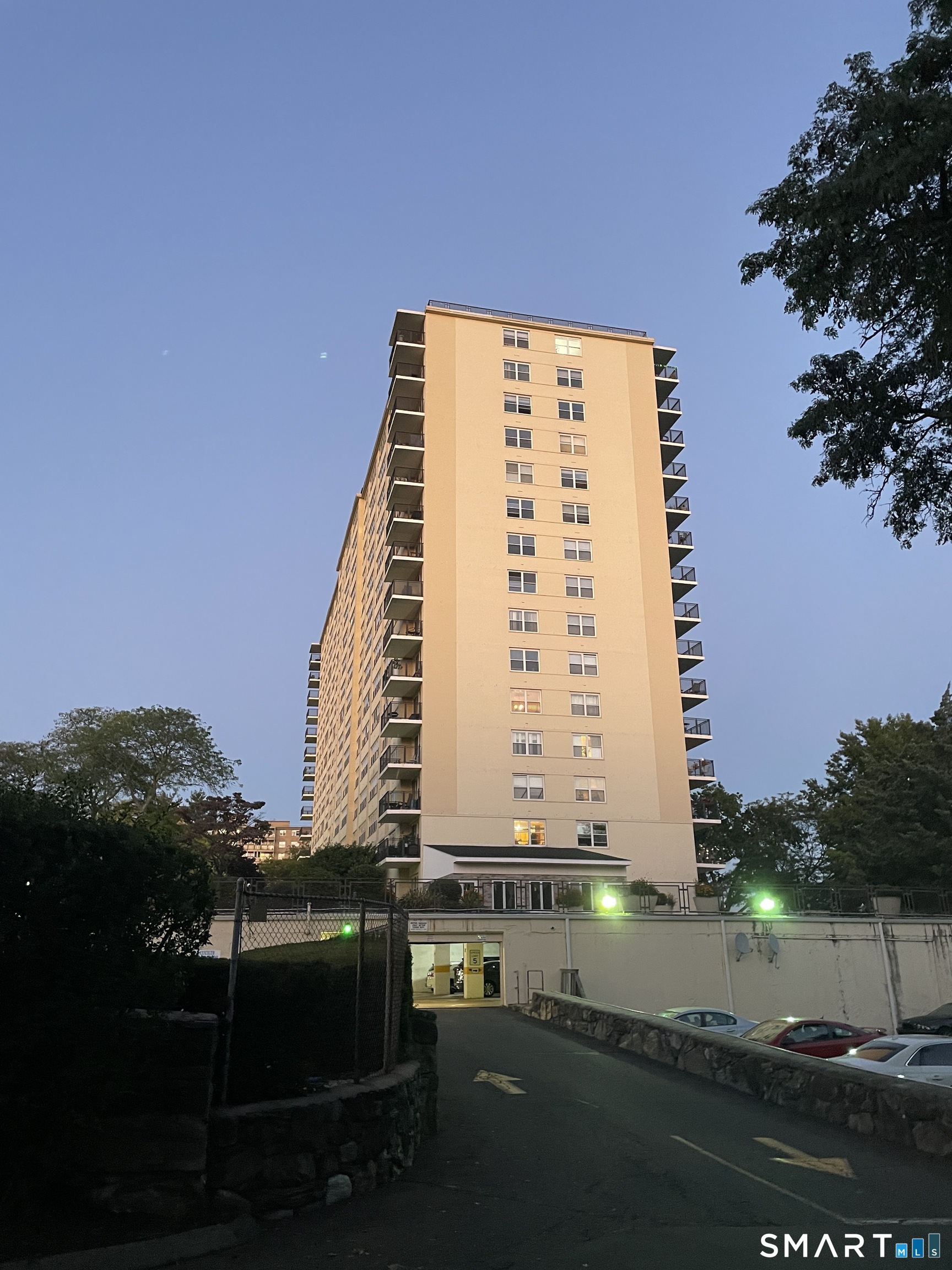 2625 Park Avenue Bridgeport CT 06604