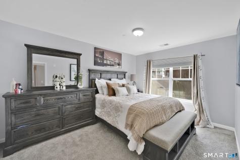 26 Schoolhouse Drive West Hartford CT 06110