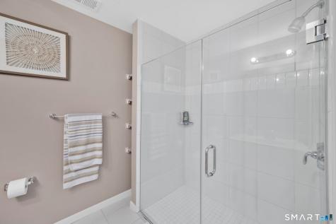 26 Schoolhouse Drive West Hartford CT 06110