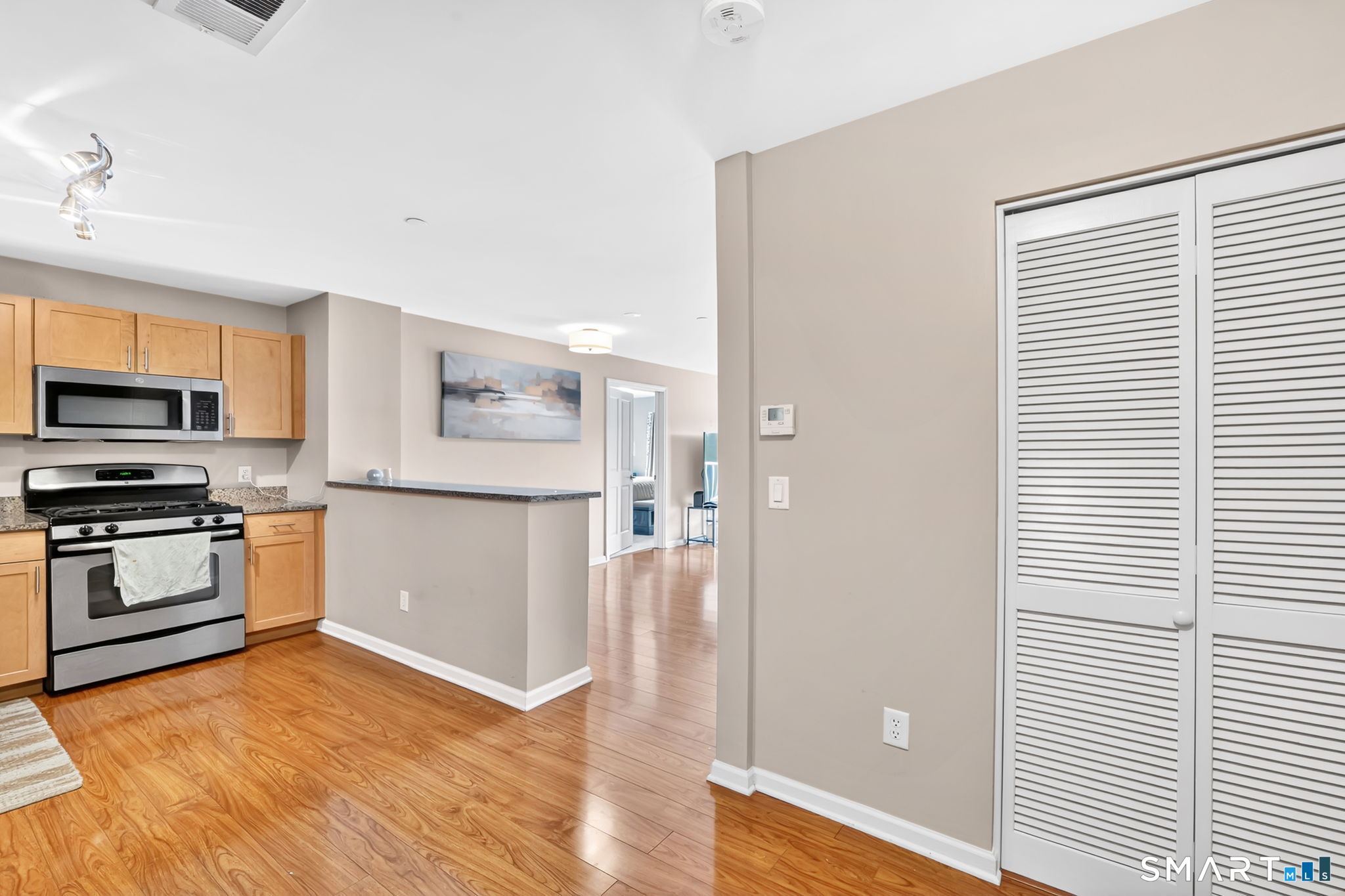 26 Schoolhouse Drive West Hartford CT 06110