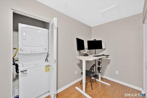 26 Schoolhouse Drive West Hartford CT 06110