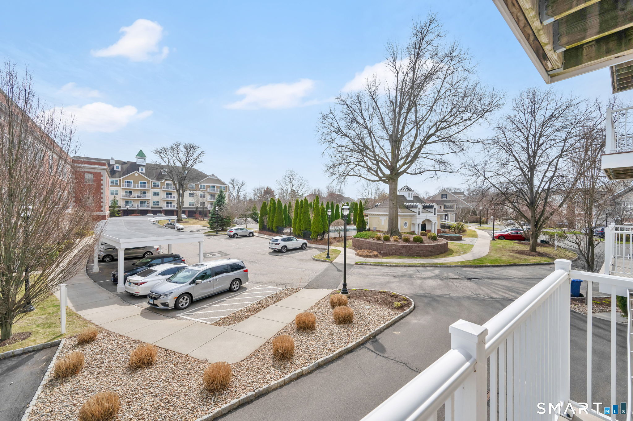26 Schoolhouse Drive West Hartford CT 06110