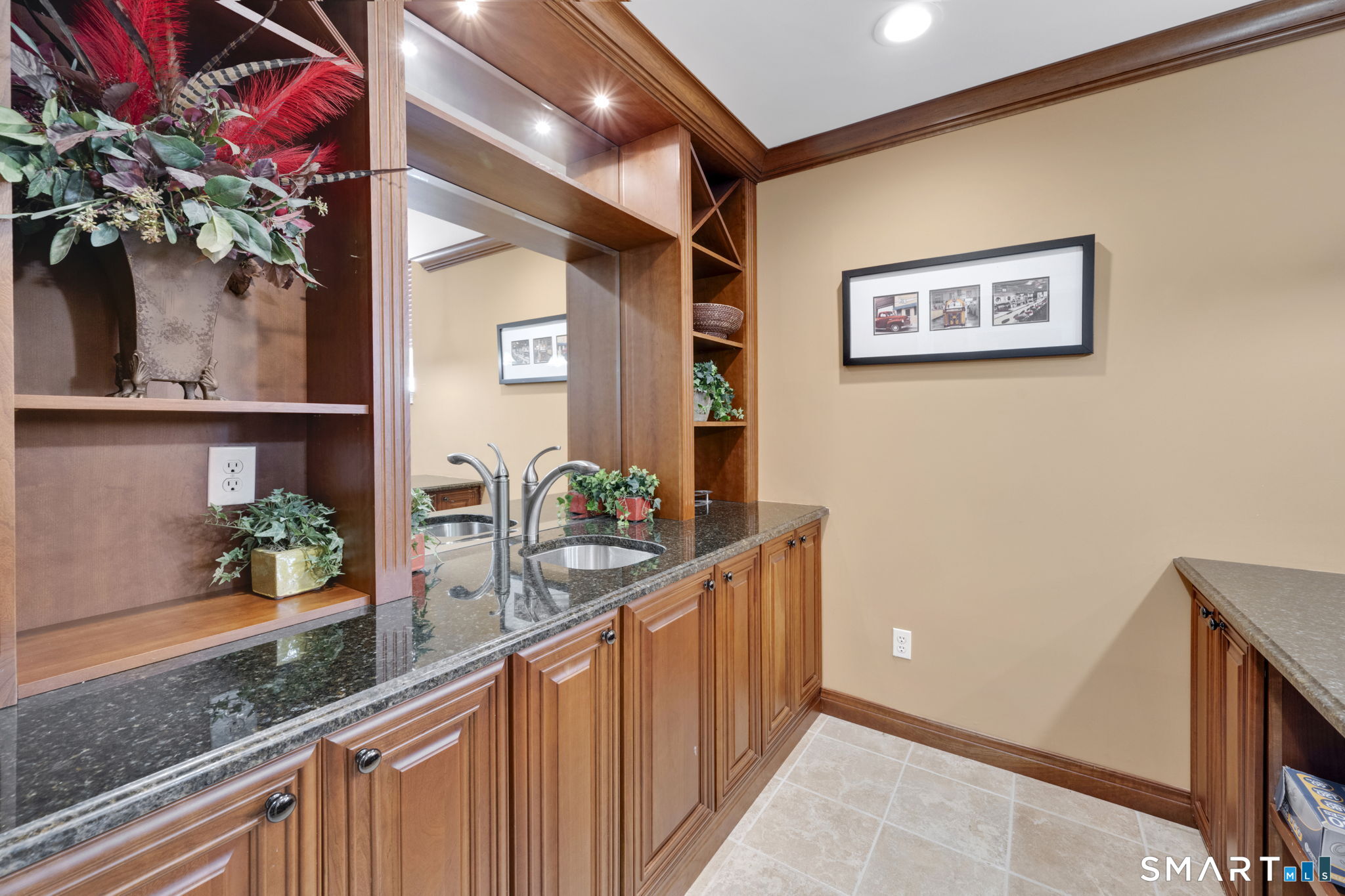 26 Schoolhouse Drive West Hartford CT 06110
