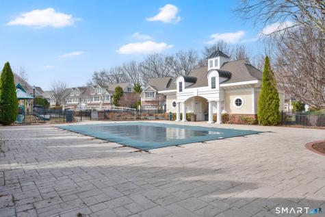 26 Schoolhouse Drive West Hartford CT 06110