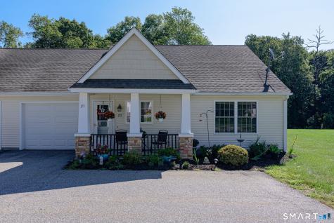 21 River Walk Drive Brooklyn CT 06234