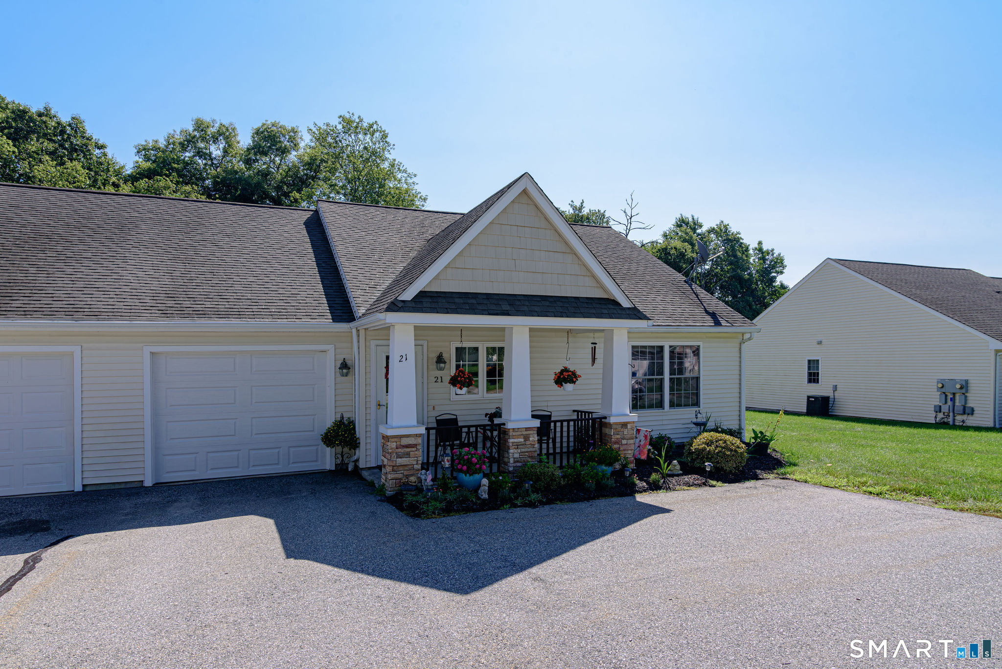 21 River Walk Drive Brooklyn CT 06234
