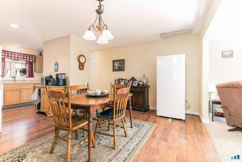21 River Walk Drive Brooklyn CT 06234