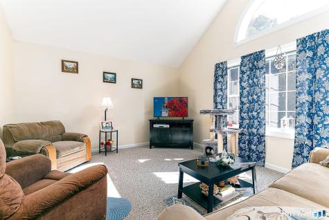 21 River Walk Drive Brooklyn CT 06234
