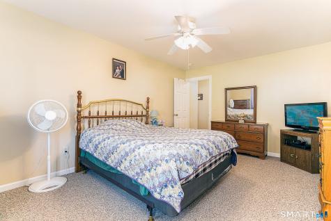 21 River Walk Drive Brooklyn CT 06234