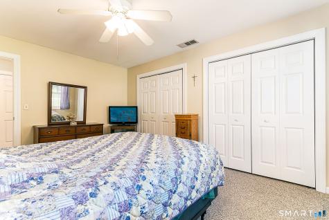 21 River Walk Drive Brooklyn CT 06234