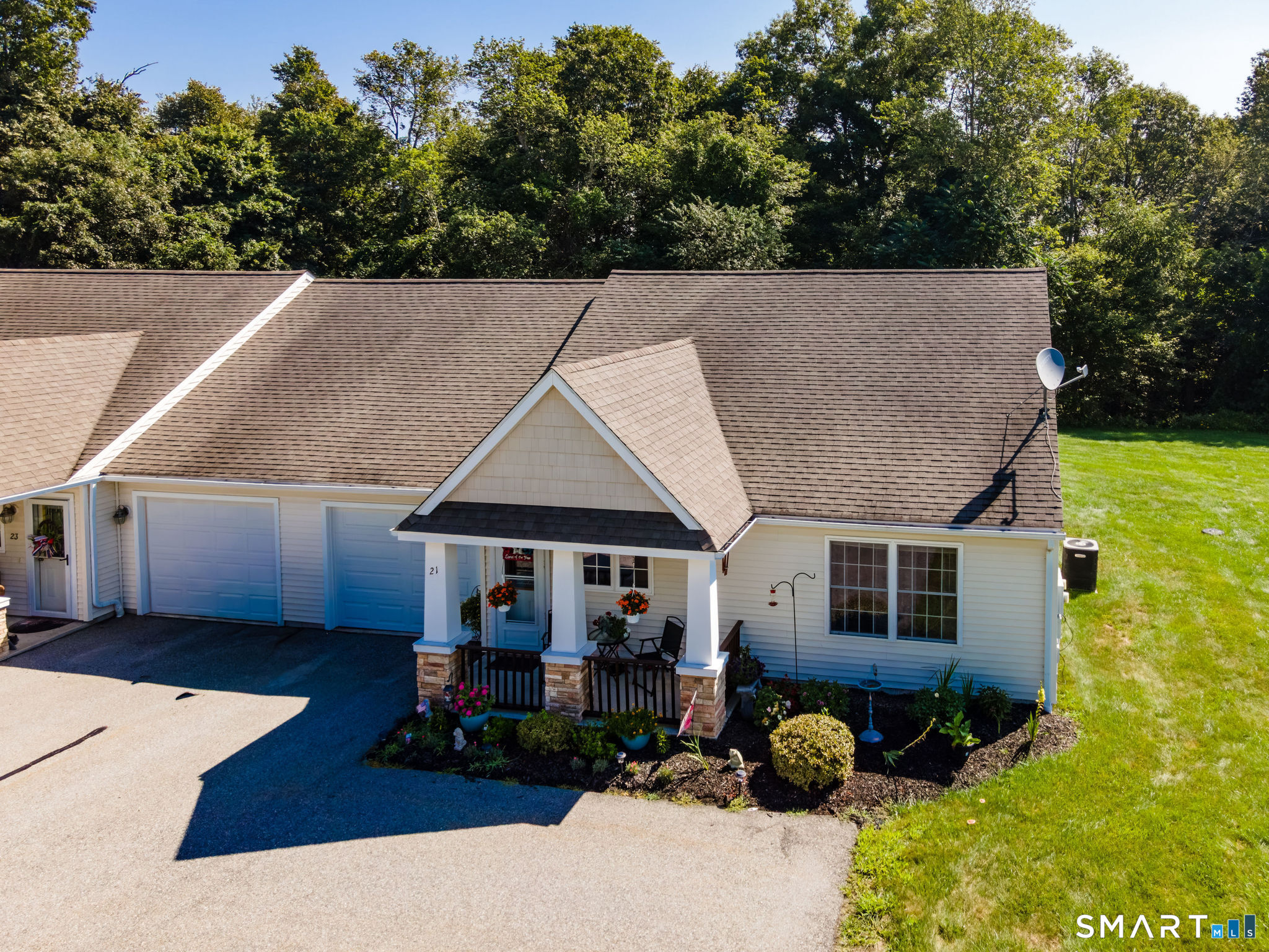 21 River Walk Drive Brooklyn CT 06234