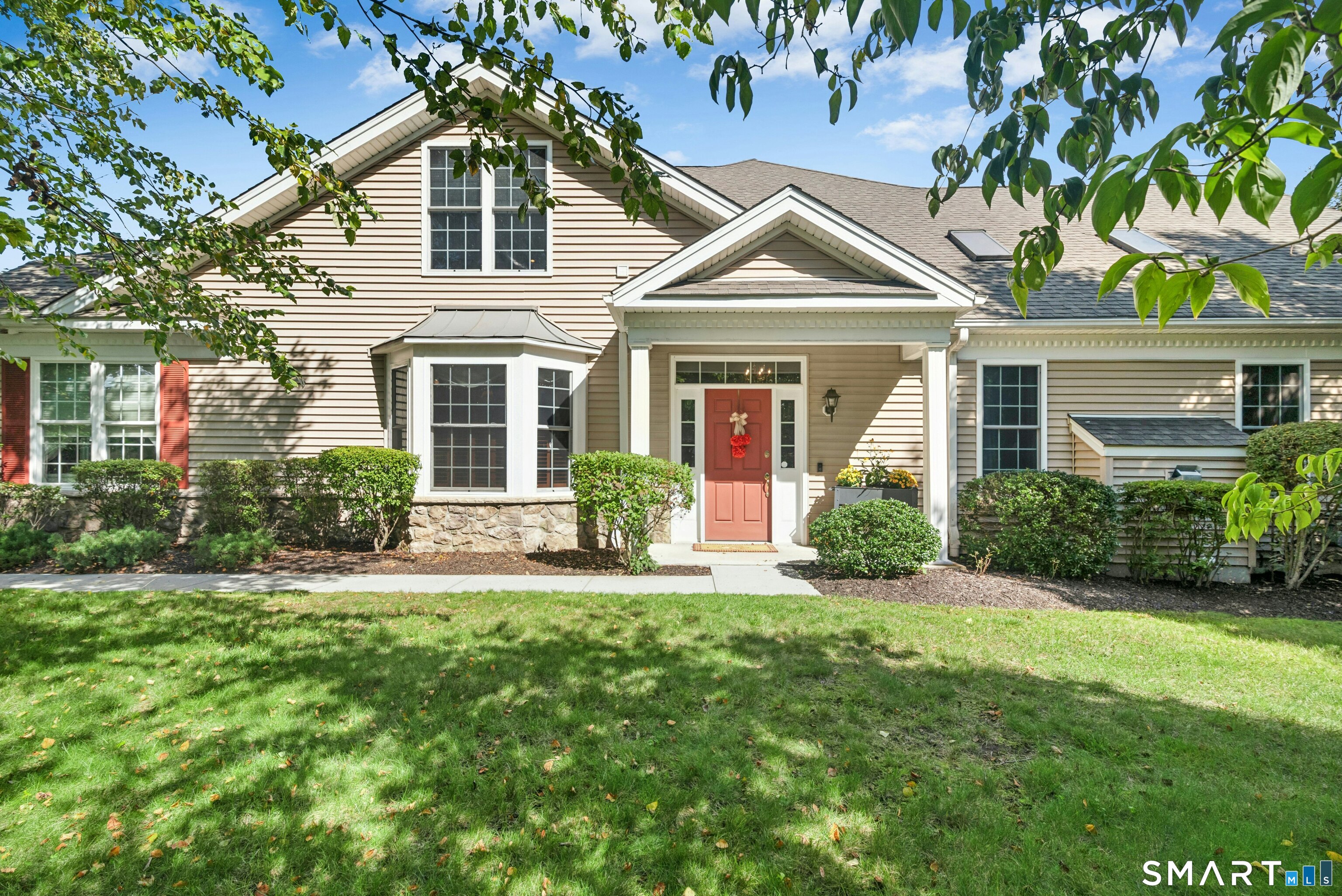 17 Watkins Drive Newtown CT 06482
