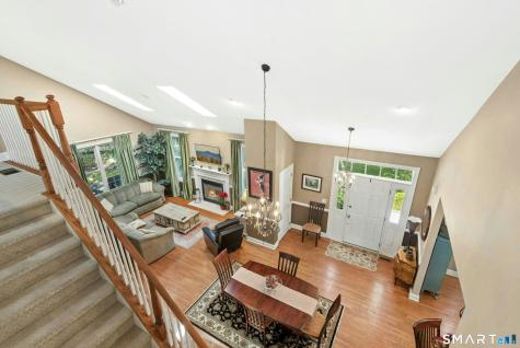 17 Watkins Drive Newtown CT 06482