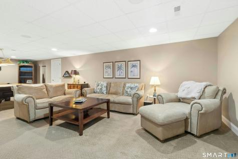 17 Watkins Drive Newtown CT 06482