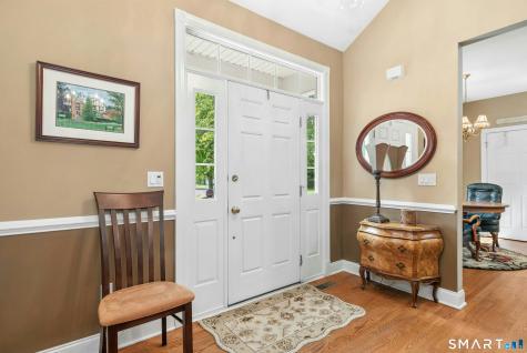 17 Watkins Drive Newtown CT 06482