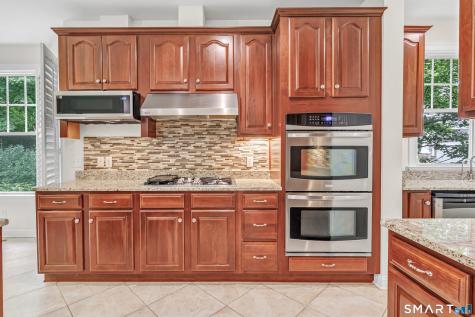 20 Penny Lane Bethel CT 06801