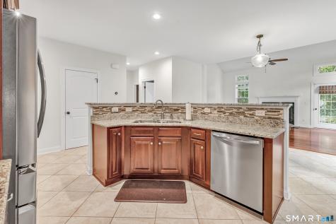 20 Penny Lane Bethel CT 06801