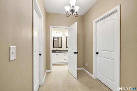 20 Penny Lane Bethel CT 06801