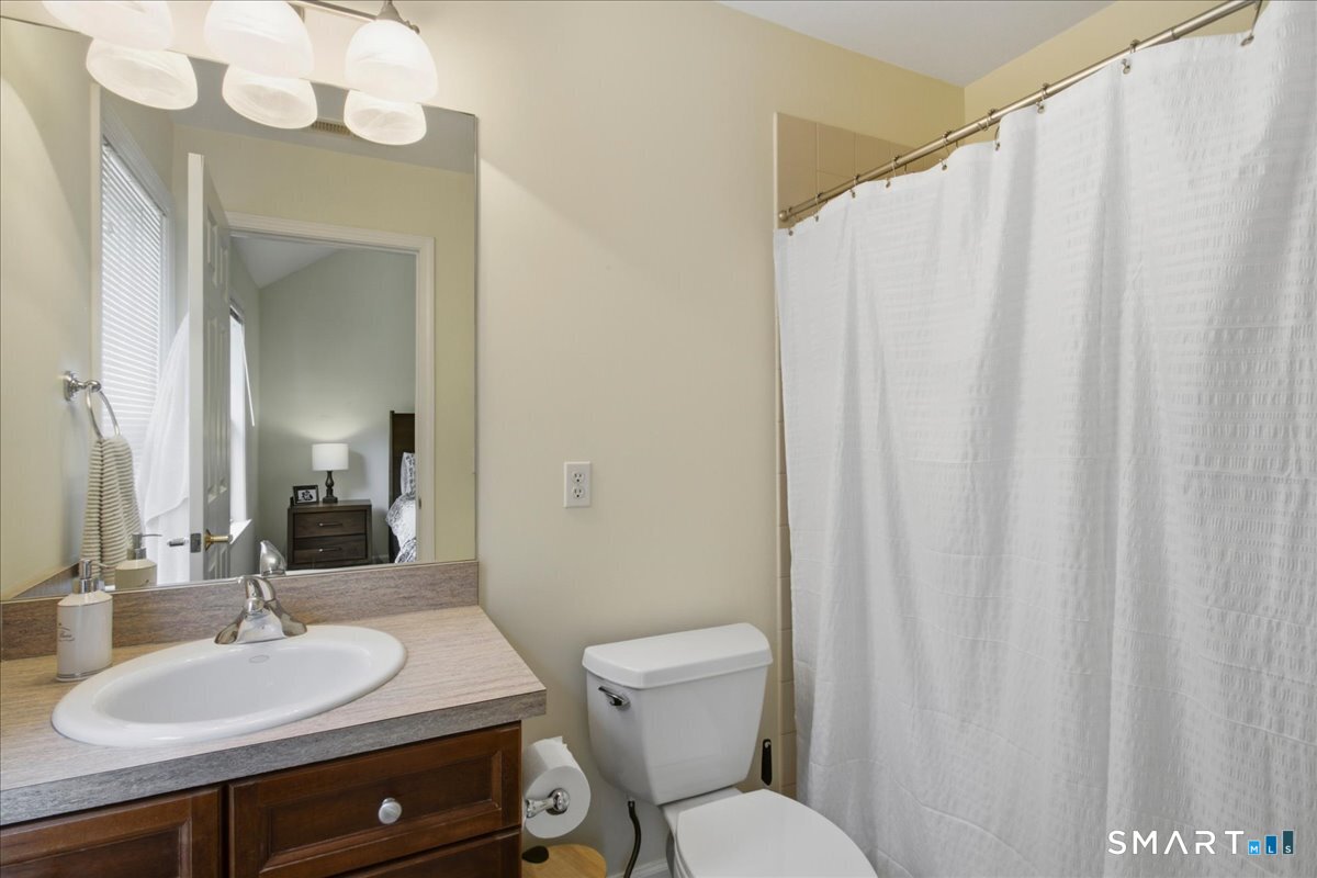 26 Maura Lane Danbury CT 06810