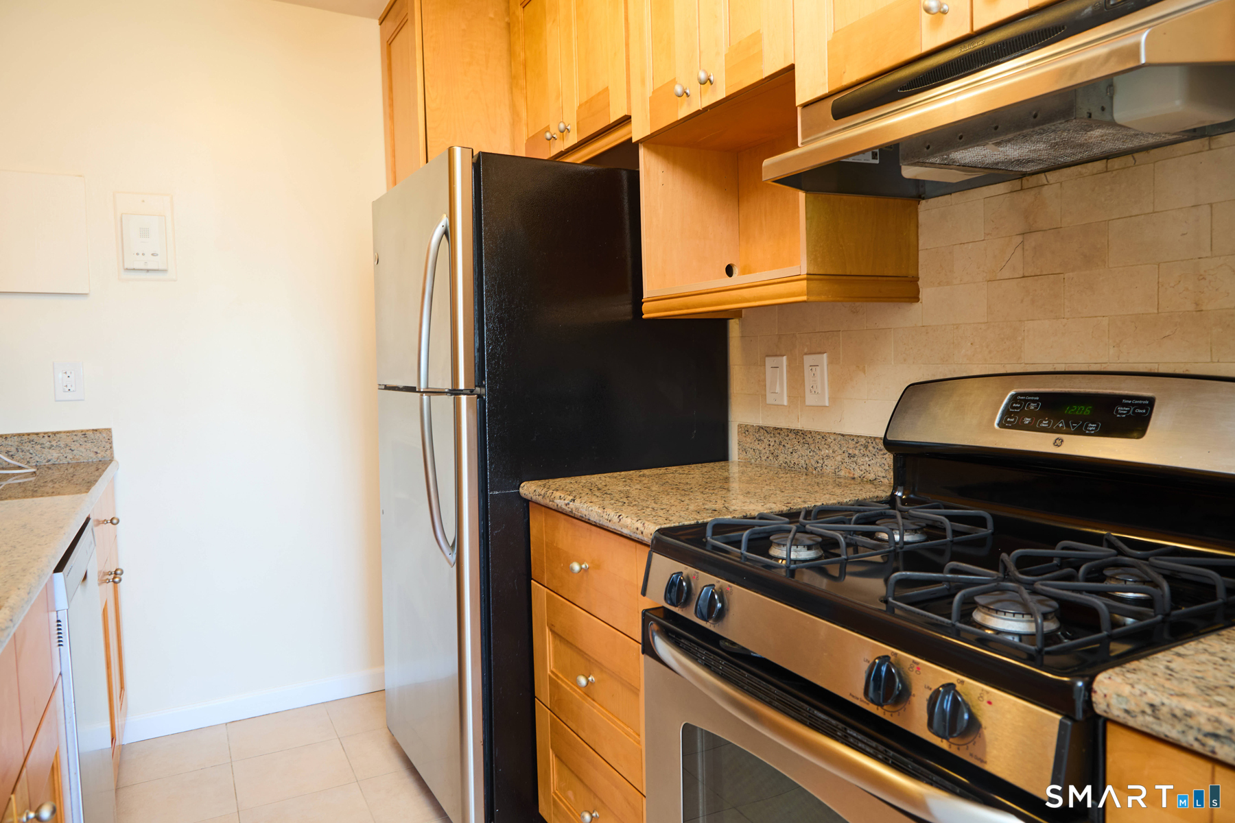 2625 Park Avenue Bridgeport CT 06604