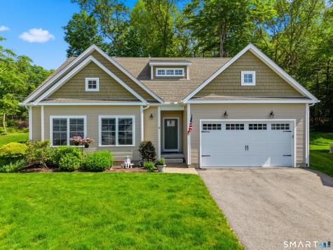 14 Essex Glen Drive Essex CT 06426
