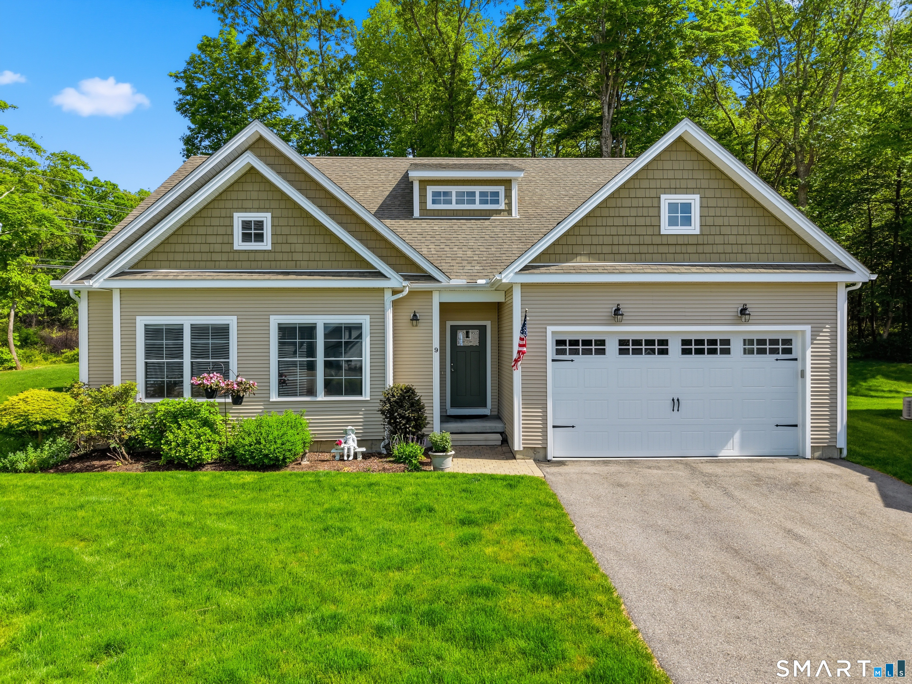 14 Essex Glen Drive Essex CT 06426