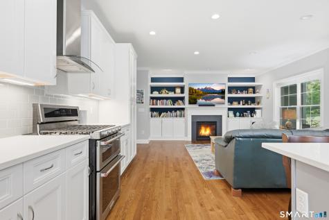 14 Essex Glen Drive Essex CT 06426