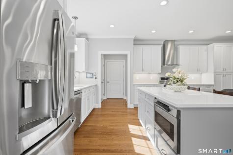 14 Essex Glen Drive Essex CT 06426