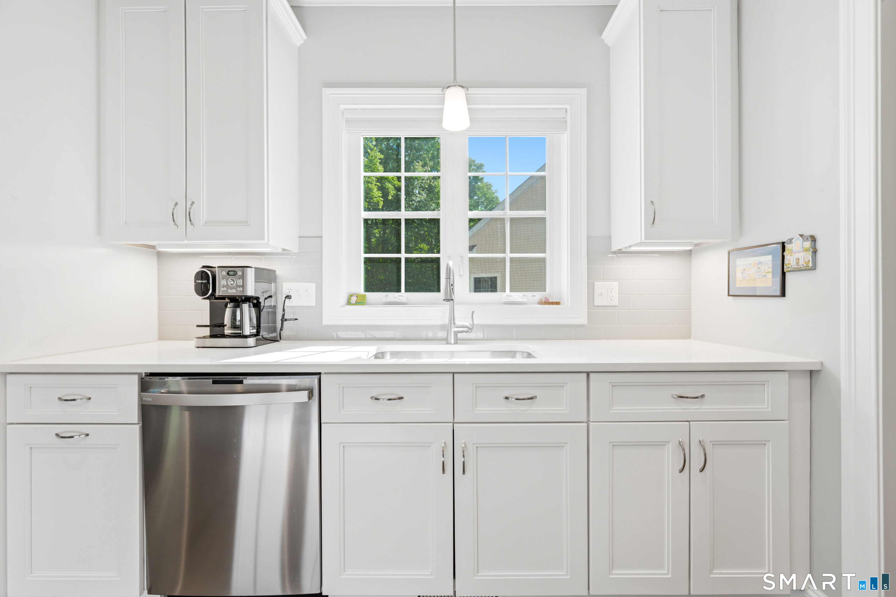 14 Essex Glen Drive Essex CT 06426