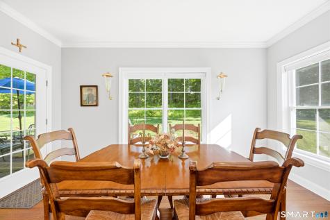 14 Essex Glen Drive Essex CT 06426