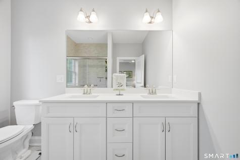 14 Essex Glen Drive Essex CT 06426