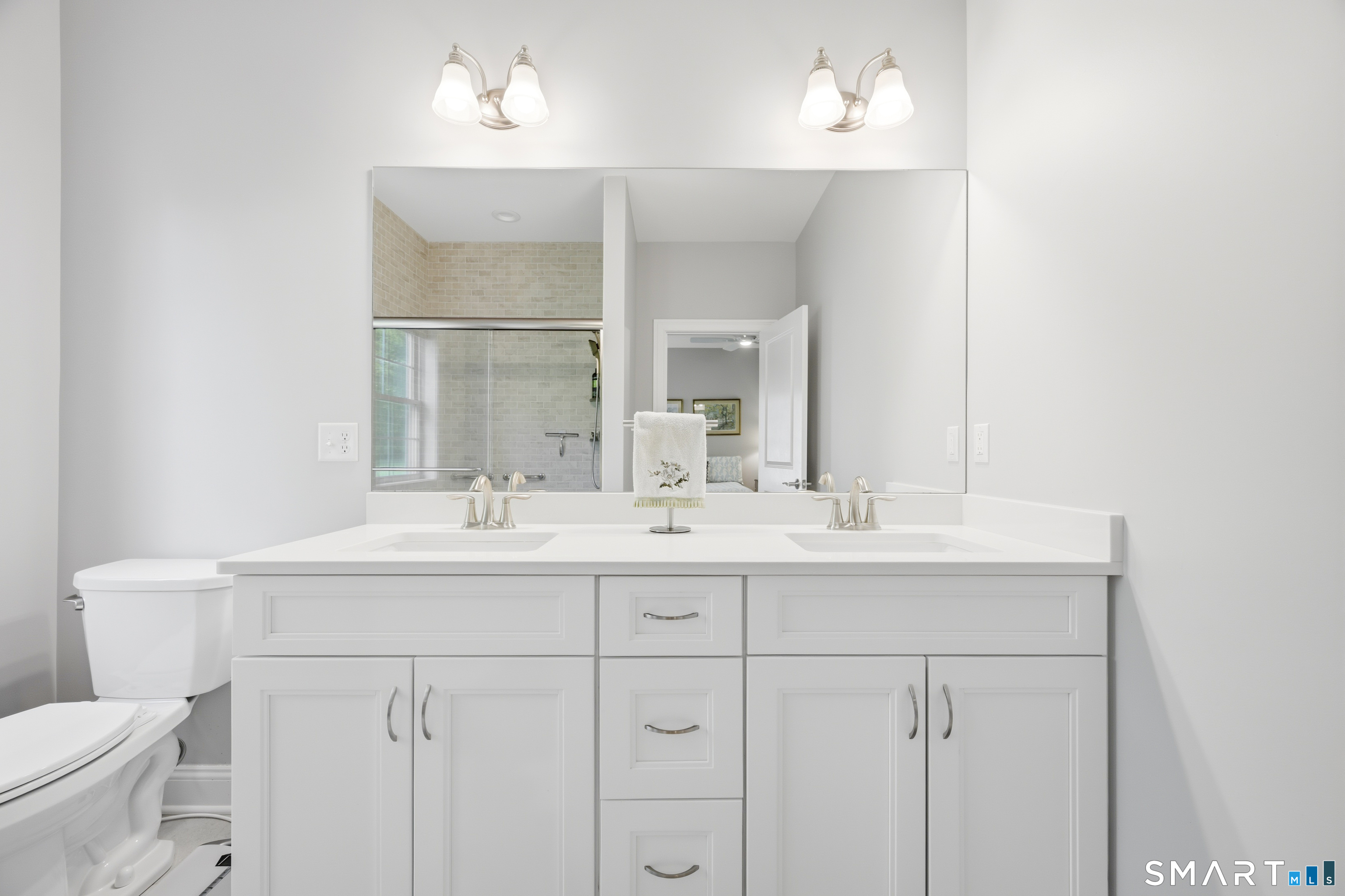 14 Essex Glen Drive Essex CT 06426