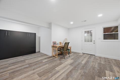 14 Essex Glen Drive Essex CT 06426