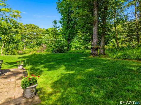 14 Essex Glen Drive Essex CT 06426