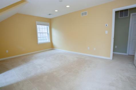 14 Brettonwood Drive Simsbury CT 06070