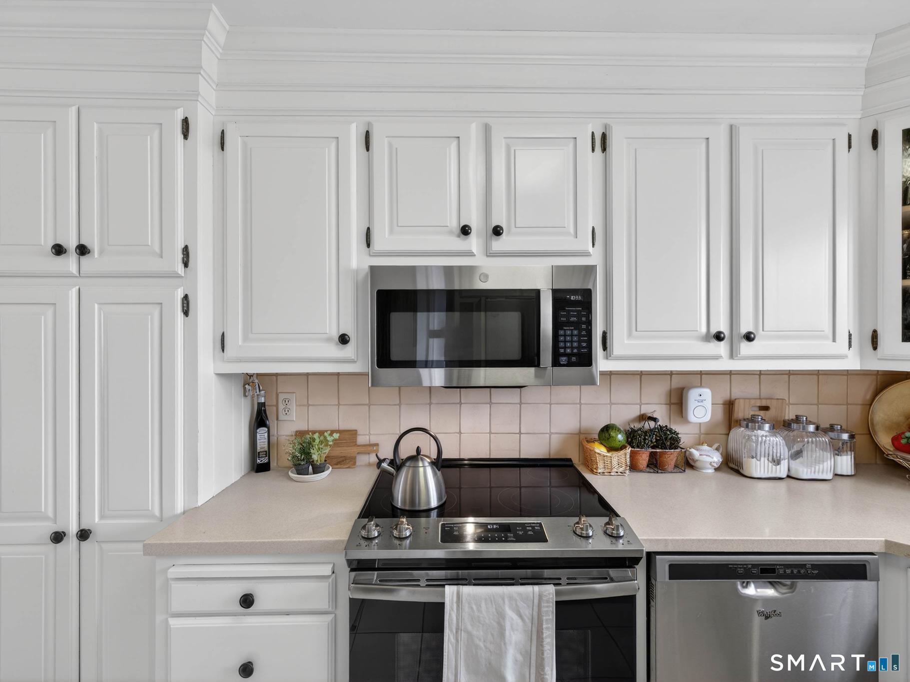 100 Dudley Avenue Old Saybrook CT 06475