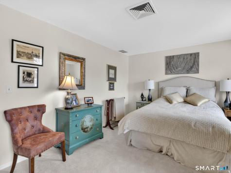 100 Dudley Avenue Old Saybrook CT 06475