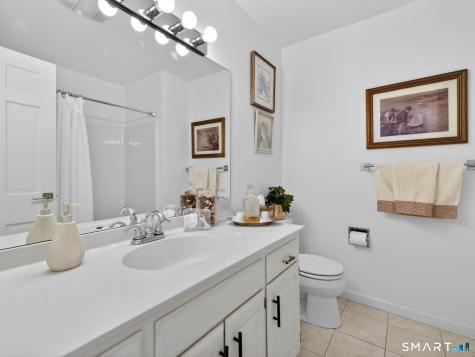 100 Dudley Avenue Old Saybrook CT 06475
