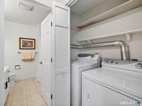 100 Dudley Avenue Old Saybrook CT 06475