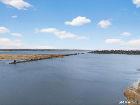100 Dudley Avenue Old Saybrook CT 06475