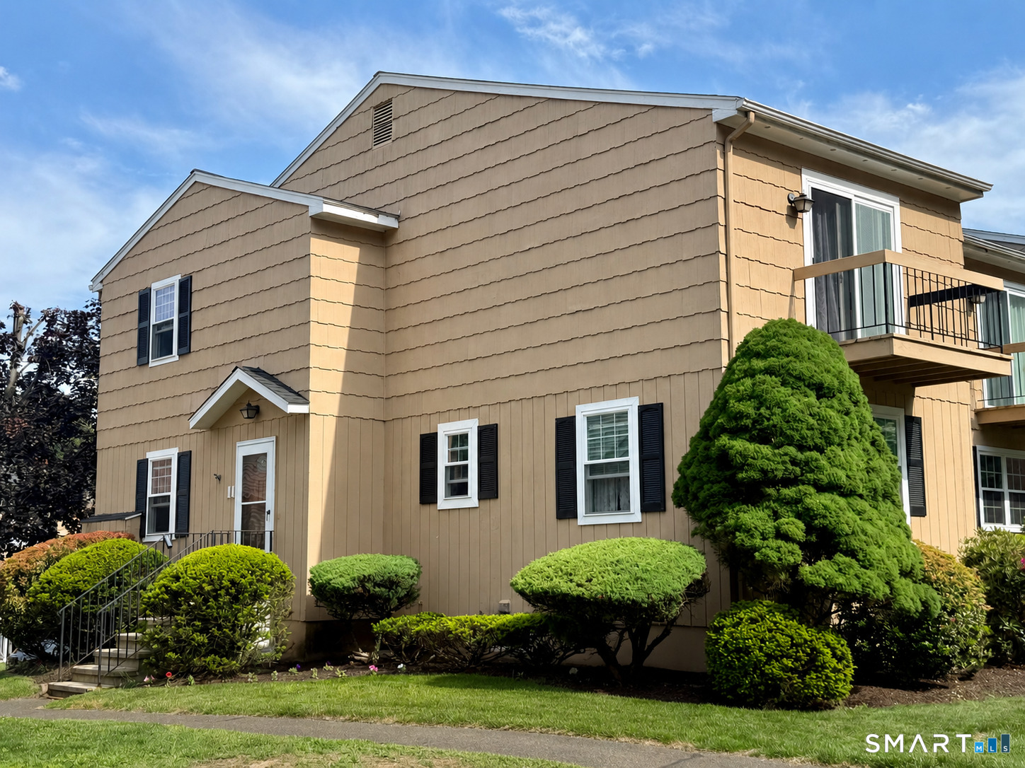 11 Deer Run Bethel CT 06801