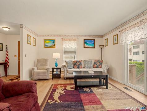 11 Deer Run Bethel CT 06801