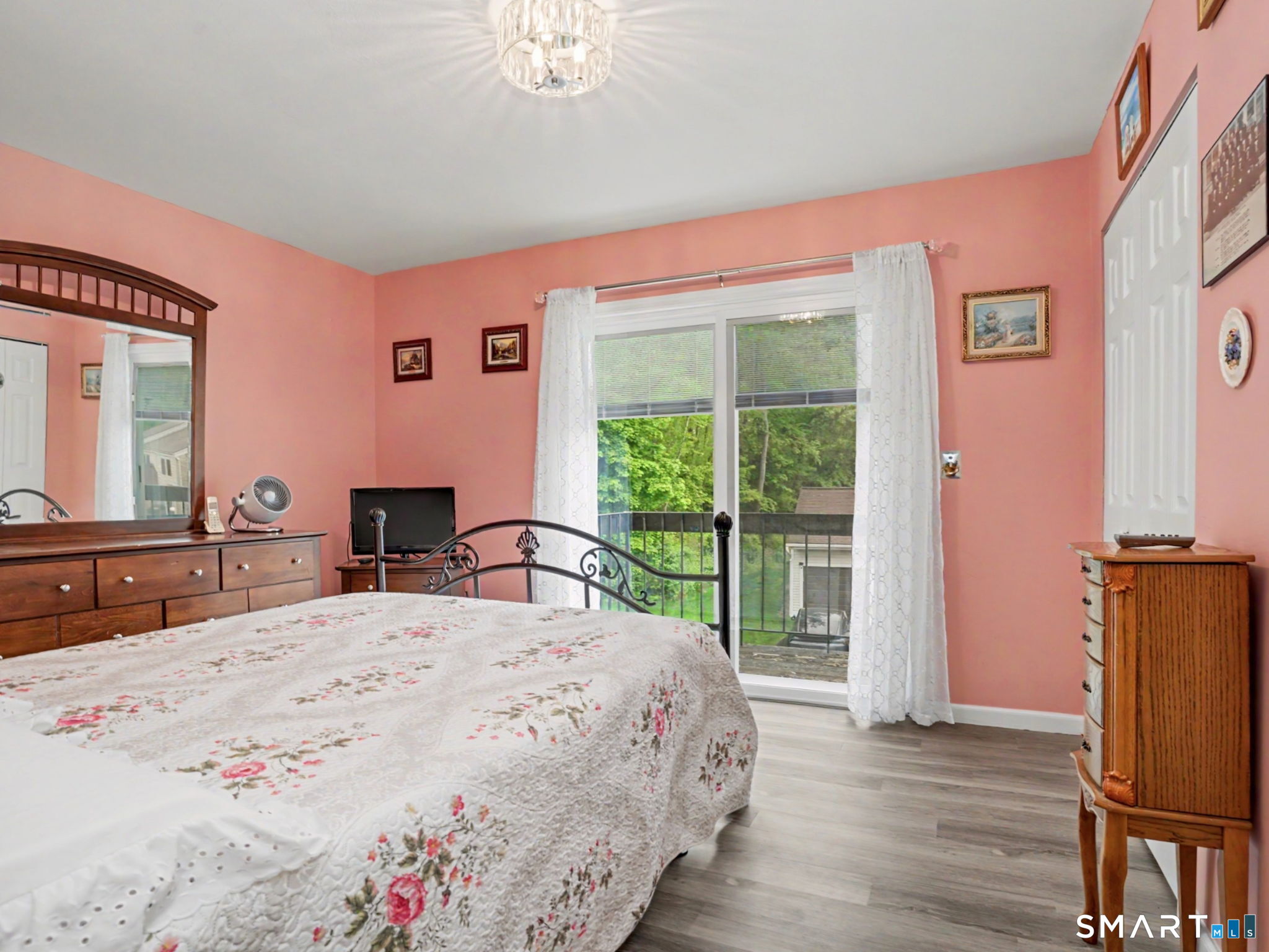 11 Deer Run Bethel CT 06801