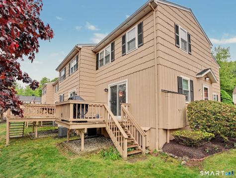 11 Deer Run Bethel CT 06801