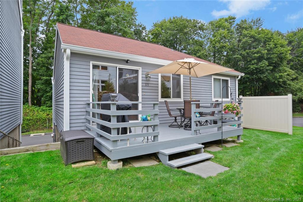 375 Unquowa Road Fairfield CT 06824