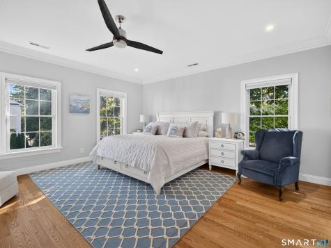 45 Hope Street East Lyme CT 06357