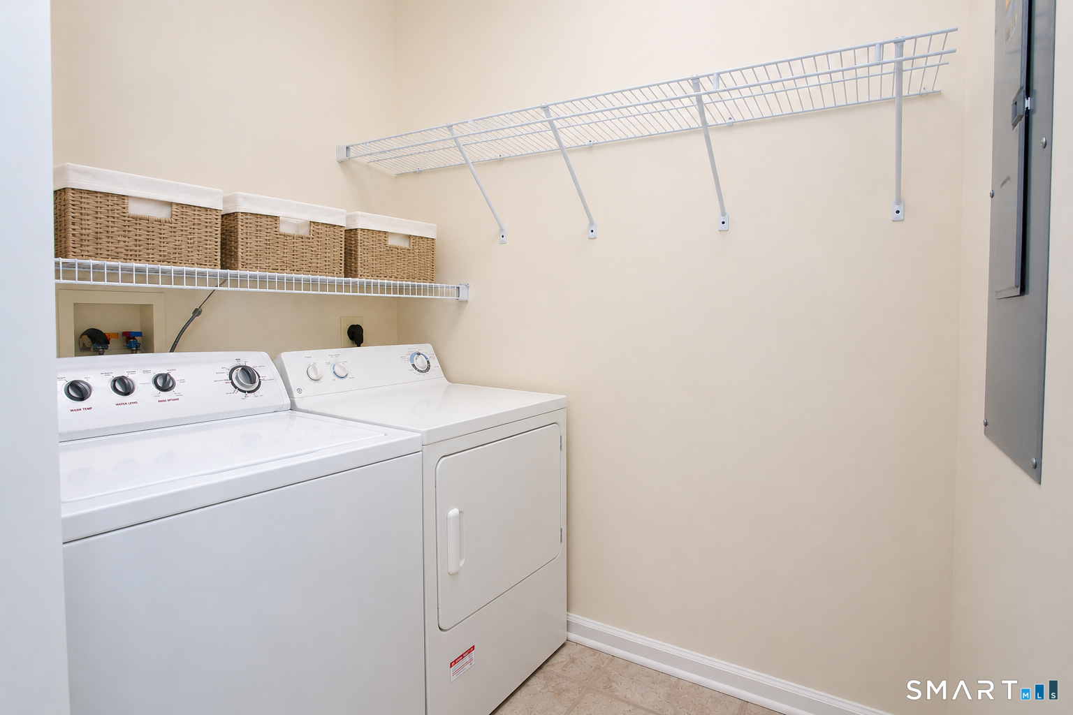 1 West Street Simsbury CT 06070