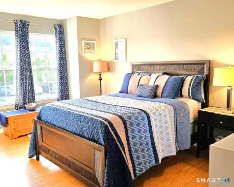 14 Forest Glen Circle Middletown CT 06457