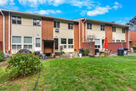 248 Centerbrook Road Hamden CT 06518