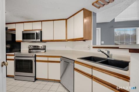 296 Carriage Crossing Lane Middletown CT 06457